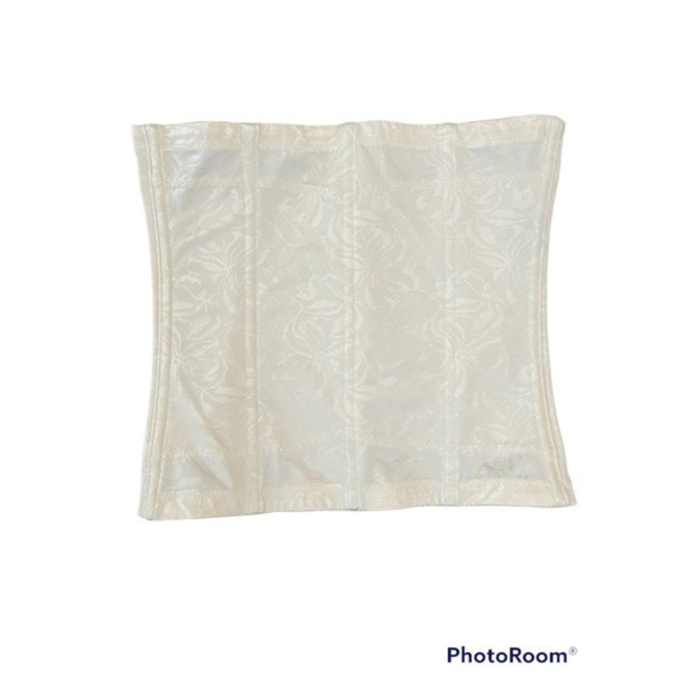 Maidenform Waist Trainer‎ Nipper size Small